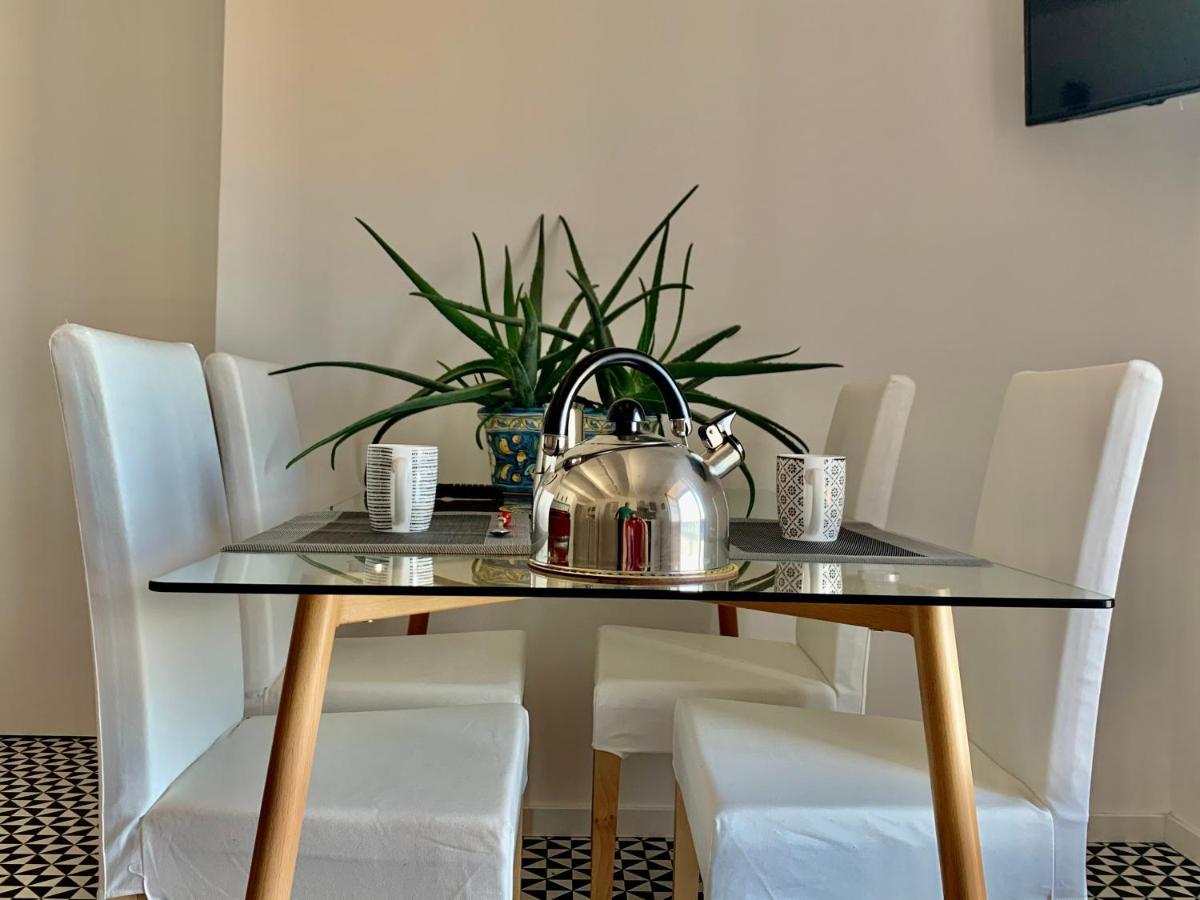 I Mezzanini Di Palazzo Bonaccorsi Appartement Milazzo Buitenkant foto