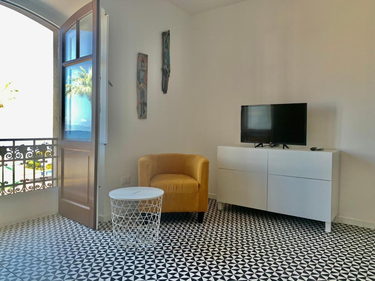 I Mezzanini Di Palazzo Bonaccorsi Appartement Milazzo Buitenkant foto