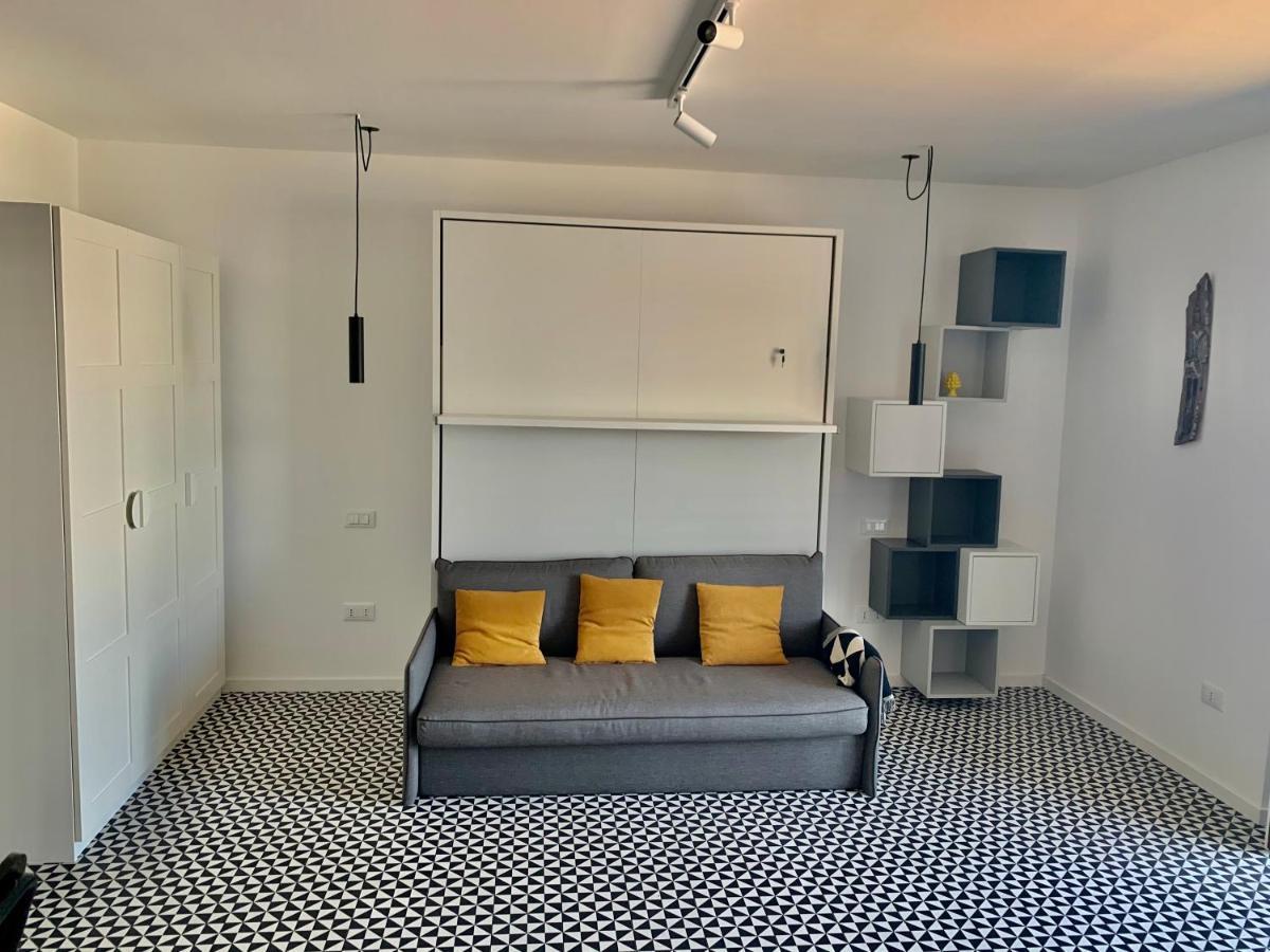 I Mezzanini Di Palazzo Bonaccorsi Appartement Milazzo Buitenkant foto